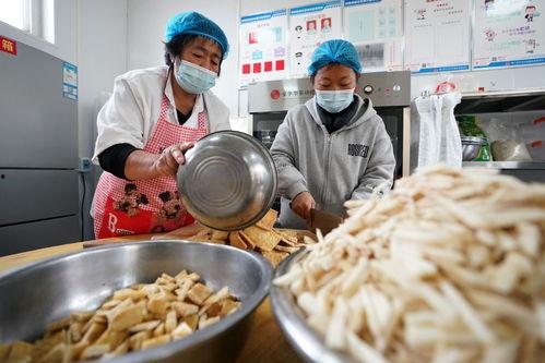 黑料吃瓜网apk普通安装  第3张